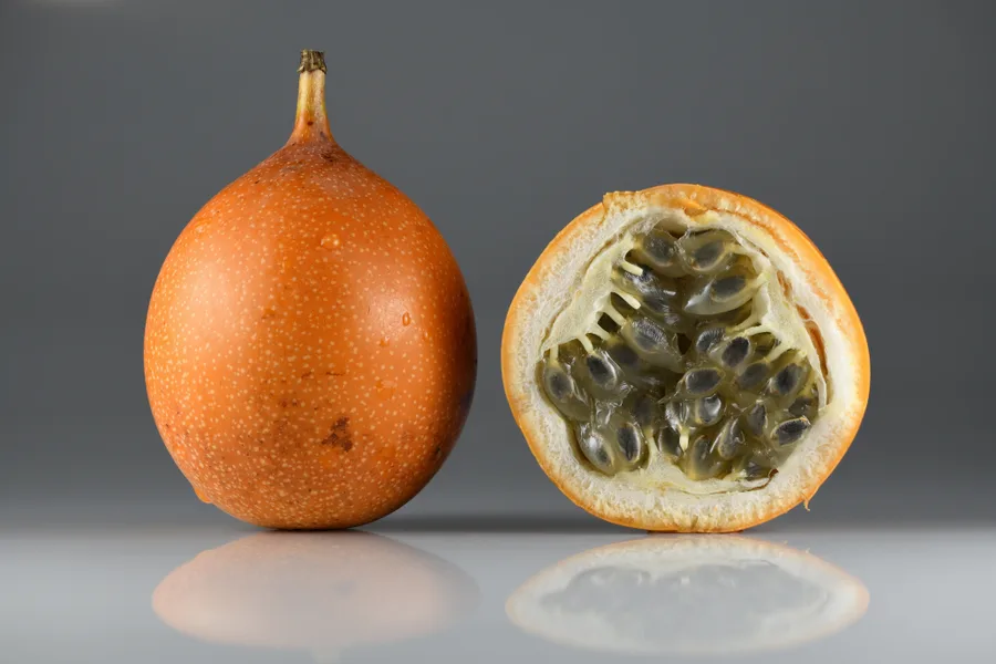 Granadilla Pasiflora Ligularis — cuidados y propiedades